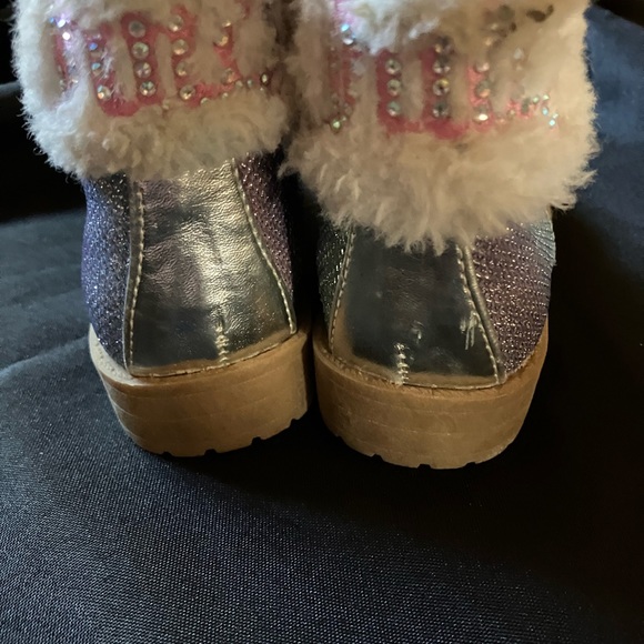 Juicy couture size 6 toddler girl boots. - Picture 2 of 7